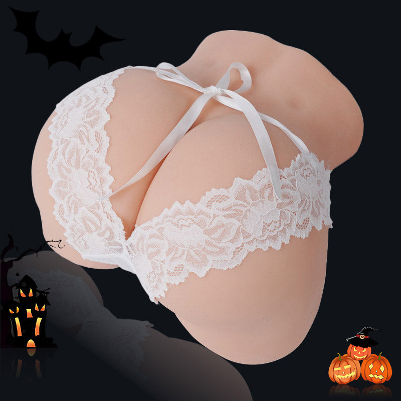 mia_fair_black_background_halloween